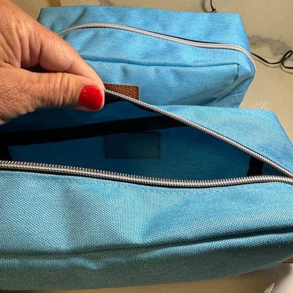 Toiletry bag Club Med - Picture 10 of 11